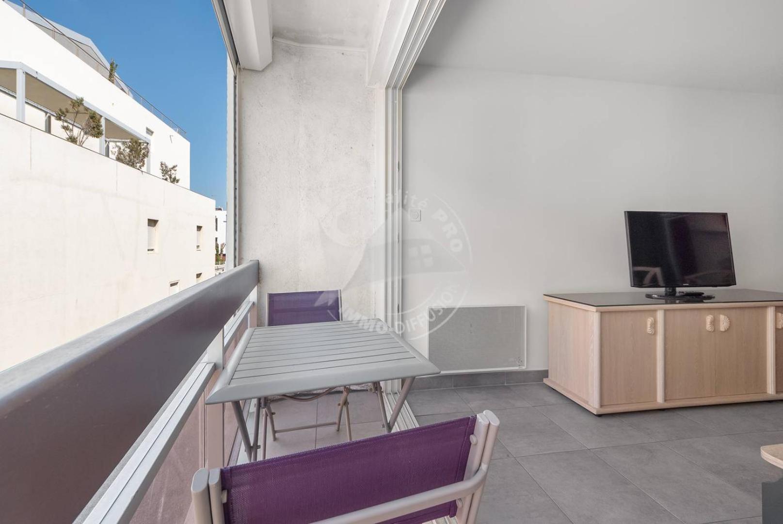As21512 - Vue Latérale Avec Parking Privé à 20m De La Appartement Le Grau-du-Roi